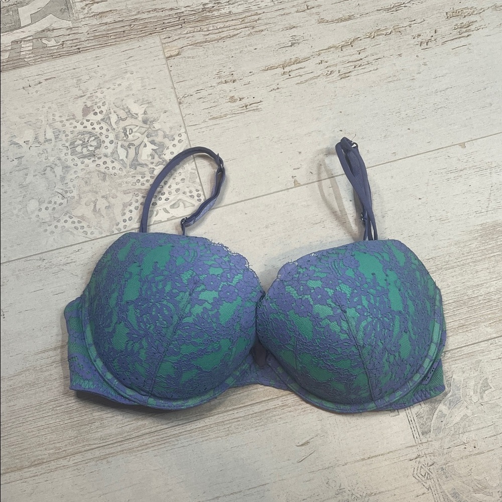 Victorias Secret Very Sexy Purple and Green Lace Pushup Bra 36D